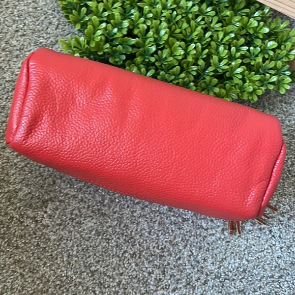 Share Oils Cosmetic Bag - Picture 5 of 11